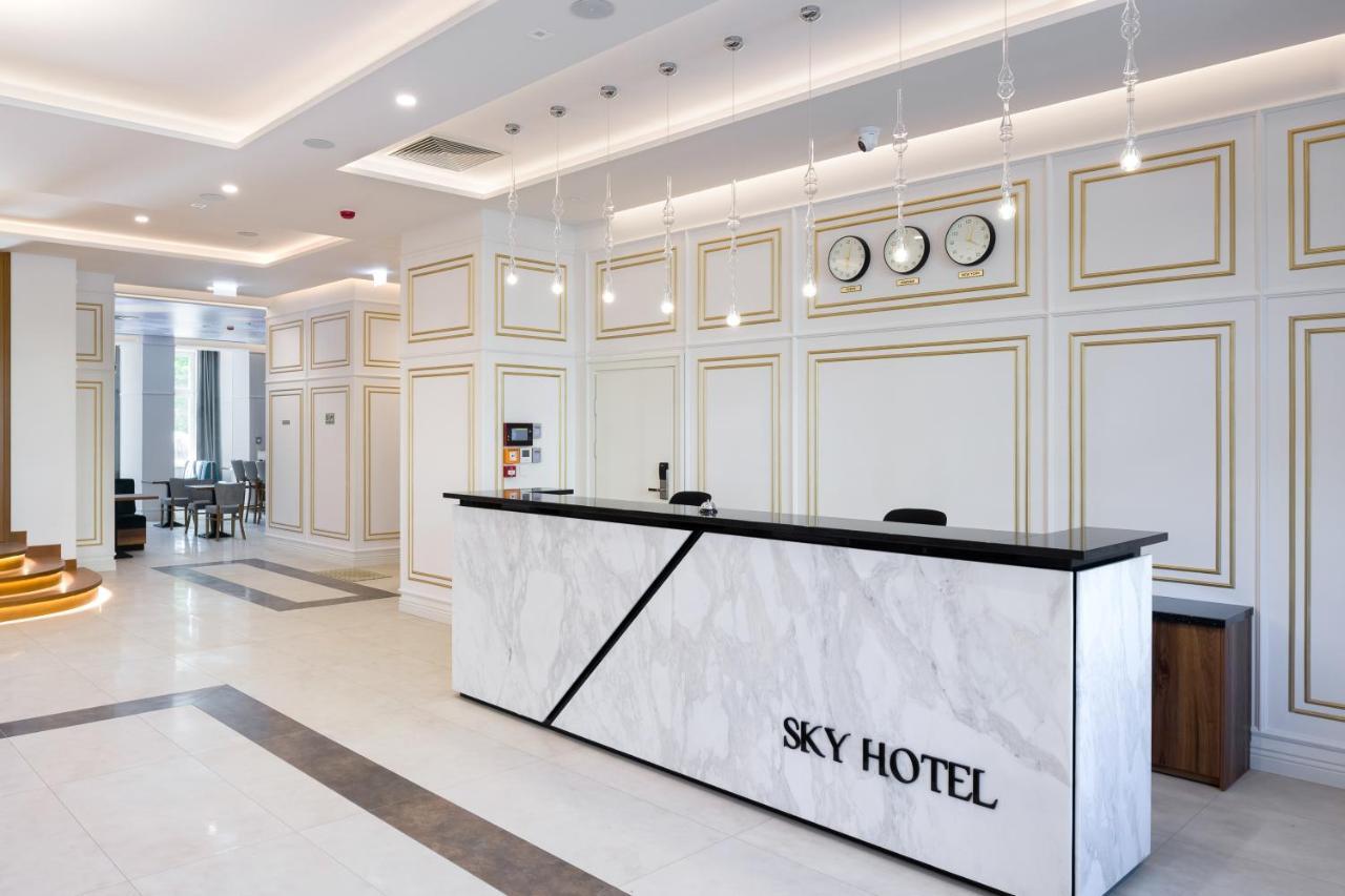 Sky Готель 4*