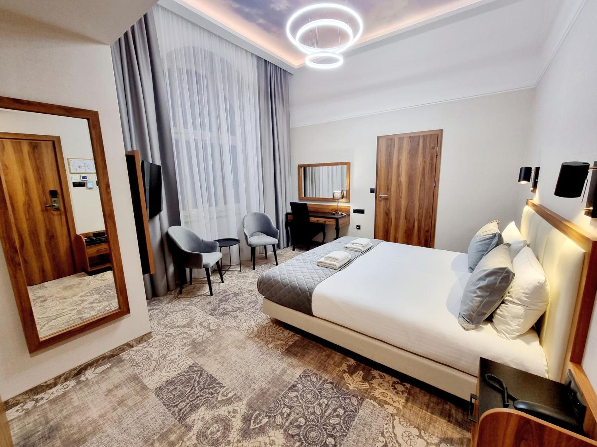 Sky 4* Краків
