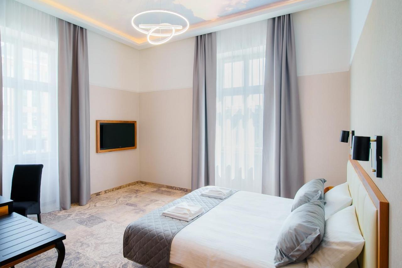 Sky 4* Krakow